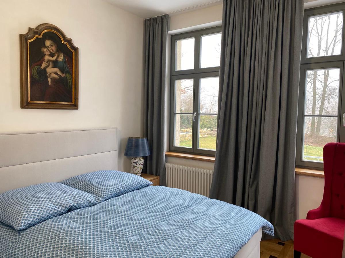 Altes Pfarrhaus Apartamento Papstdorf Exterior foto